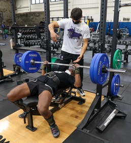 No Pain, No Gain: 1ID Airman Sweeps Powerlifting Competition