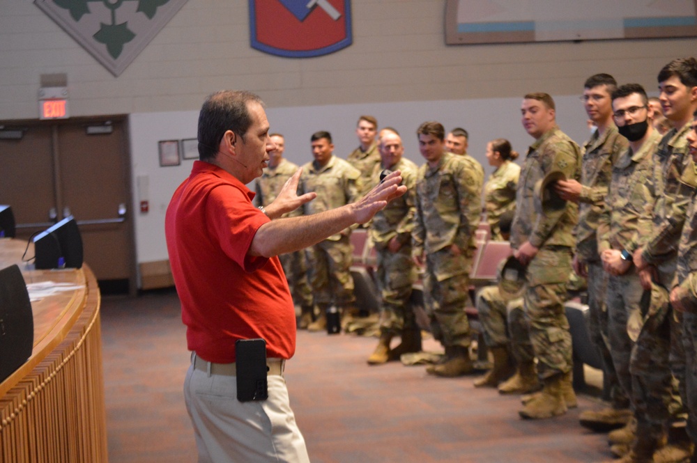 ACS training enlightens Soldiers, Families
