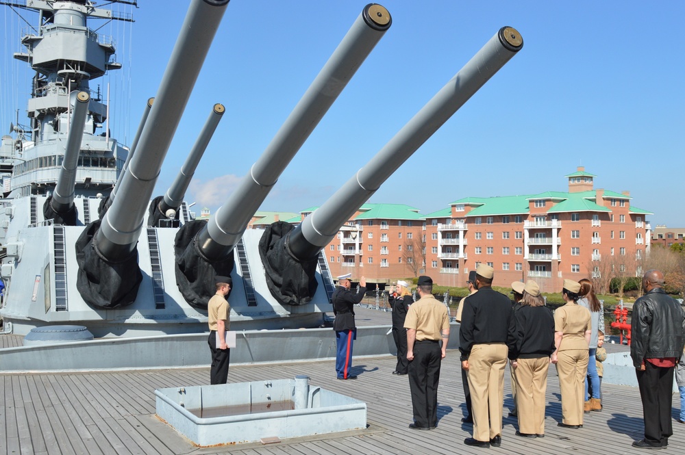 Naval Museum hosts a reenlistment ceremony