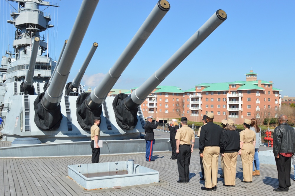 Naval Museum hosts a reenlistment ceremony