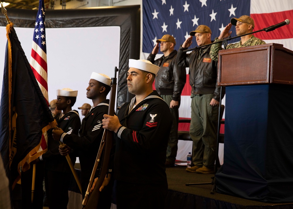 USS Wasp holds Change of Command Ceremony