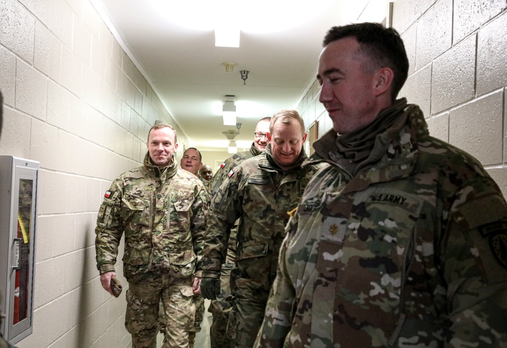 Polish Territorial Defense Forces Soldiers tour Marseilles Training Center (MTC)