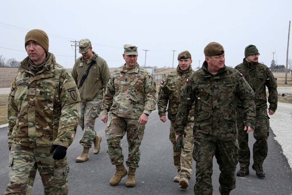 Polish Territorial Defense Forces Soldiers tour Marseilles Training Center (MTC)