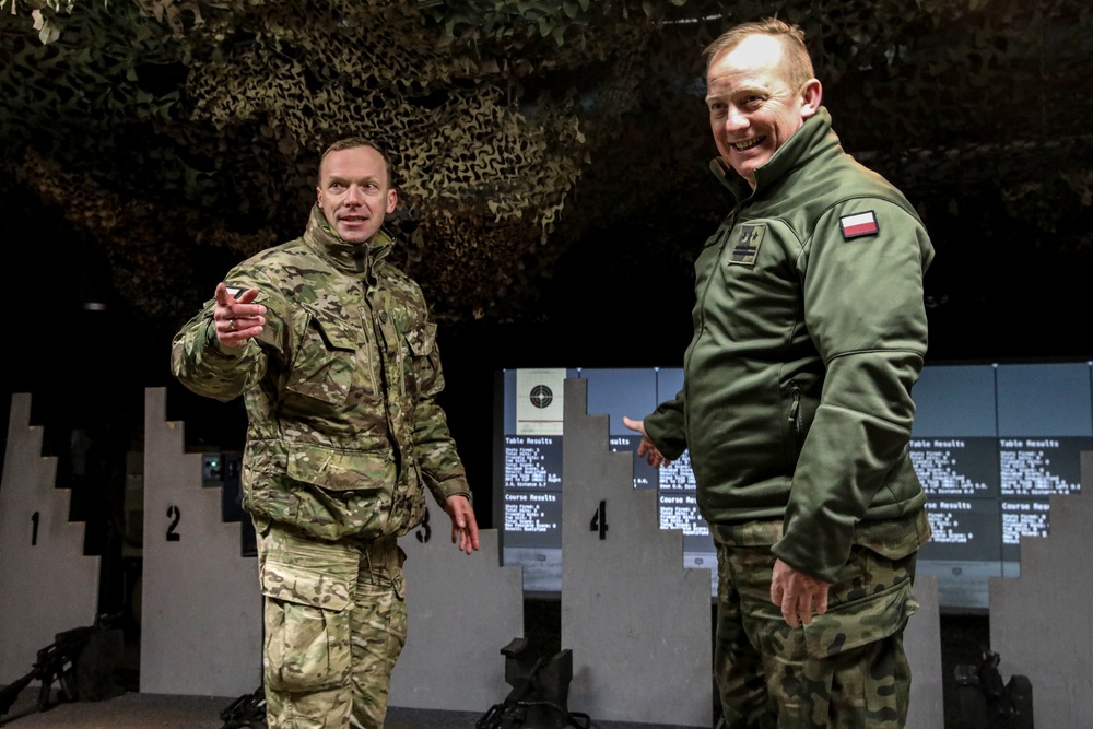 Polish Territorial Defense Forces Soldiers tour Marseilles Training Center (MTC)