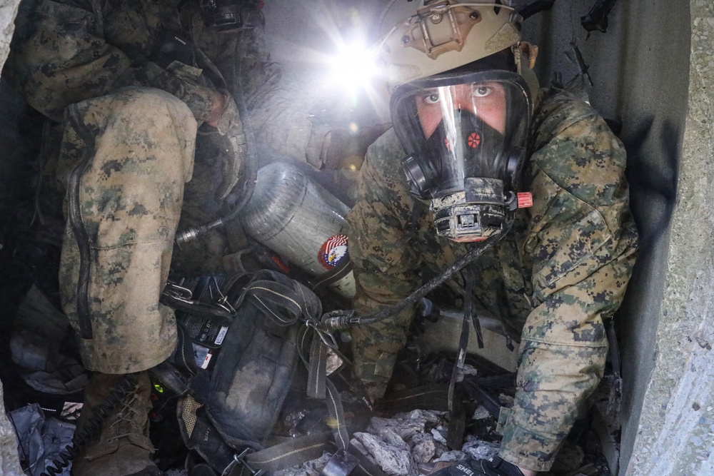 CBIRF trains with the 911th Technical Rescue Engineer Company at Ft. Belvoir