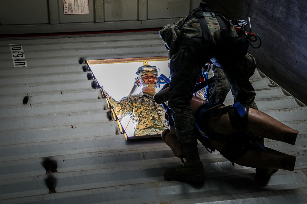CBIRF trains with the 911th Technical Rescue Engineer Company at Ft. Belvoir