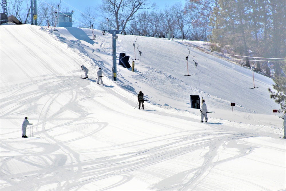 CWOC class 22-05 students complete skiing familiarization during training at Fort McCoy
