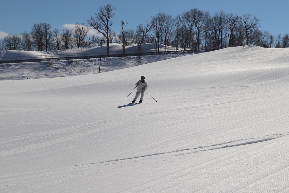 CWOC class 22-05 students complete skiing familiarization during training at Fort McCoy