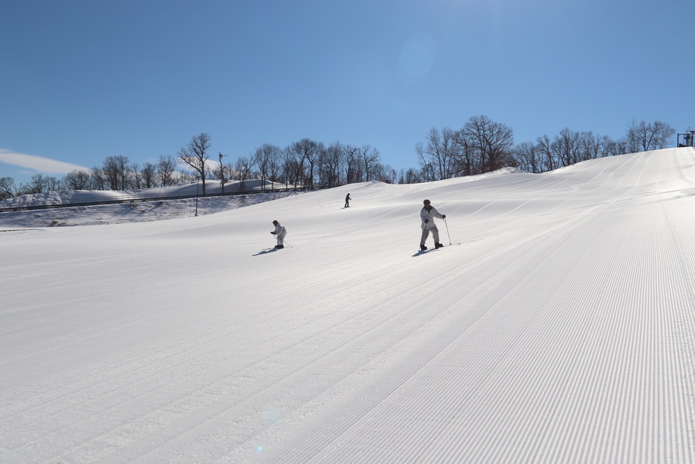CWOC class 22-05 students complete skiing familiarization during training at Fort McCoy