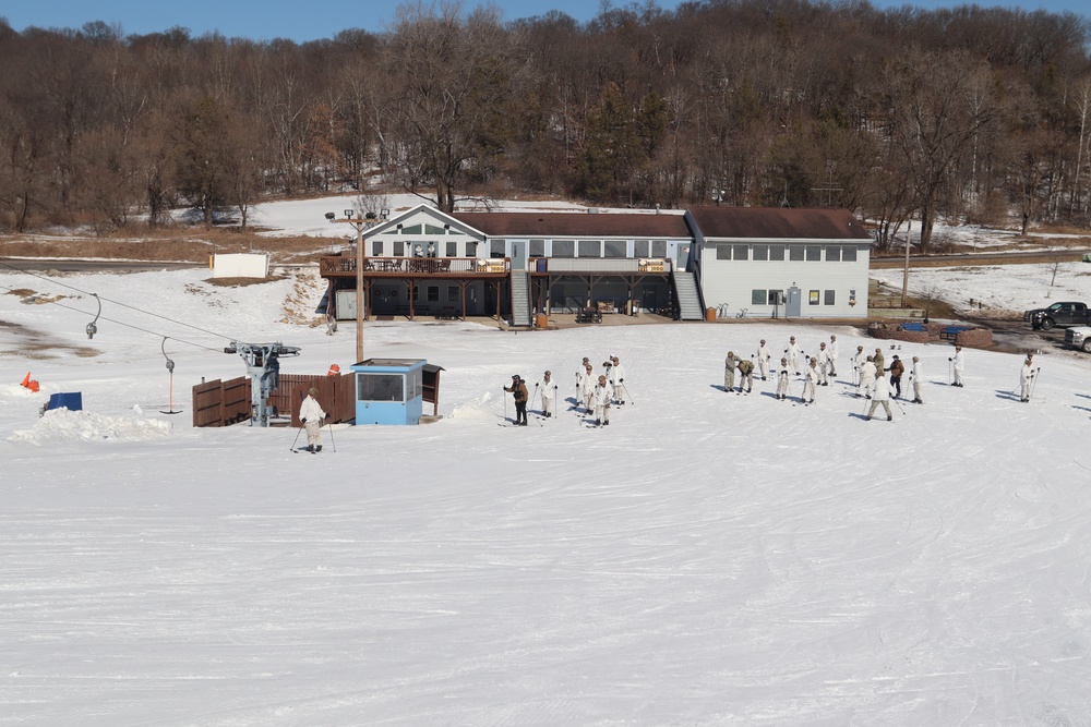 CWOC class 22-05 students complete skiing familiarization during training at Fort McCoy