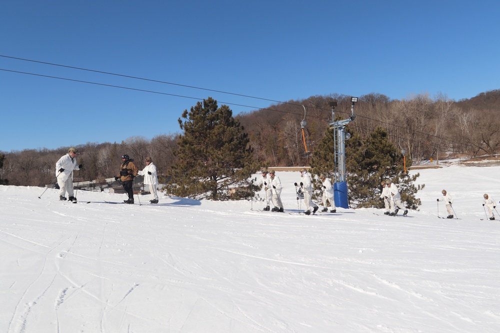 CWOC class 22-05 students complete skiing familiarization during training at Fort McCoy