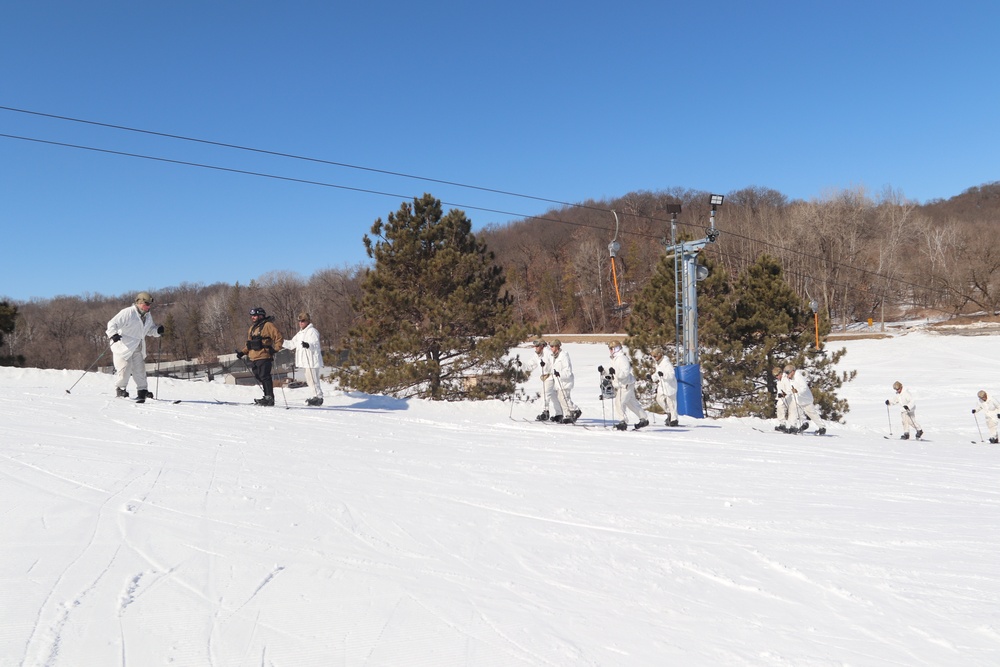 CWOC class 22-05 students complete skiing familiarization during training at Fort McCoy
