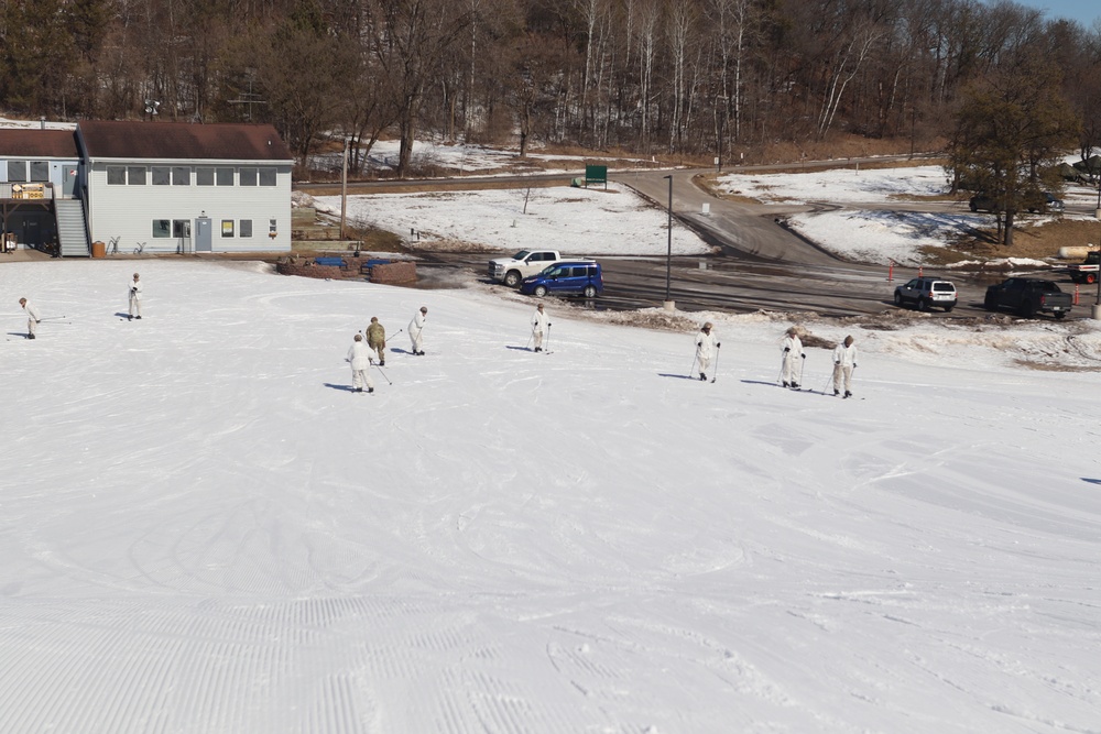CWOC class 22-05 students complete skiing familiarization during training at Fort McCoy