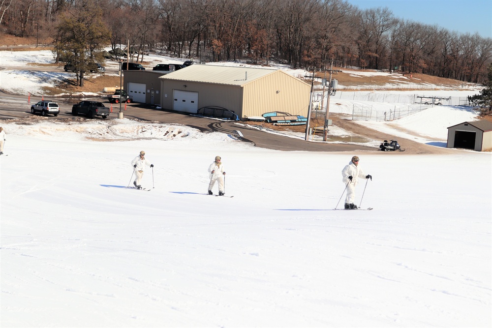 CWOC class 22-05 students complete skiing familiarization during training at Fort McCoy