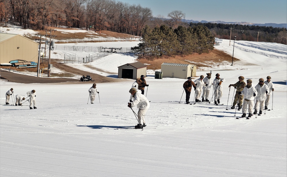CWOC class 22-05 students complete skiing familiarization during training at Fort McCoy