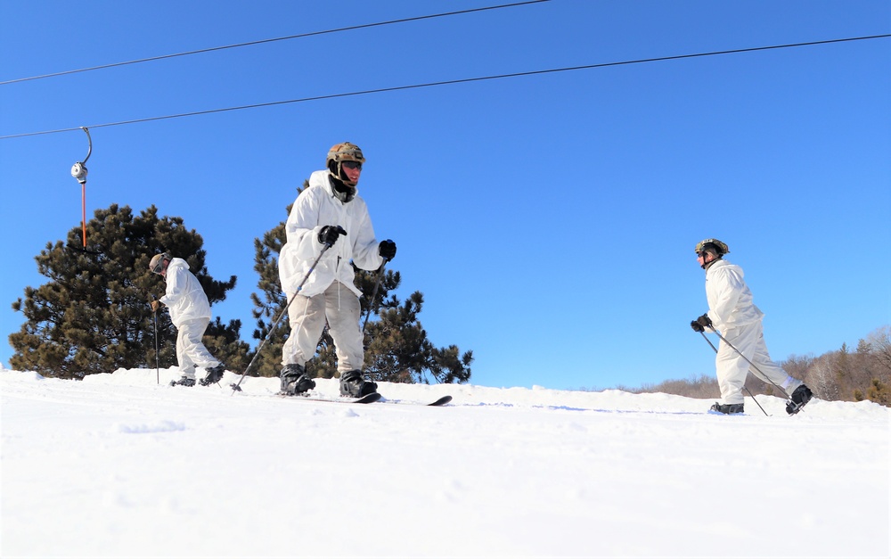CWOC class 22-05 students complete skiing familiarization during training at Fort McCoy