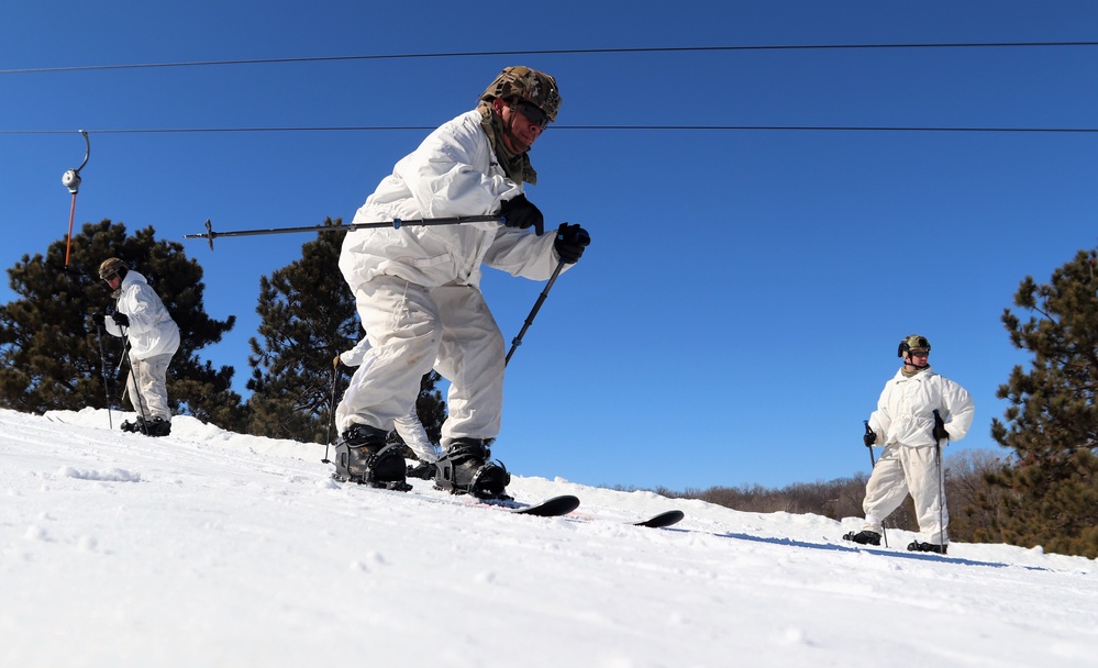 CWOC class 22-05 students complete skiing familiarization during training at Fort McCoy