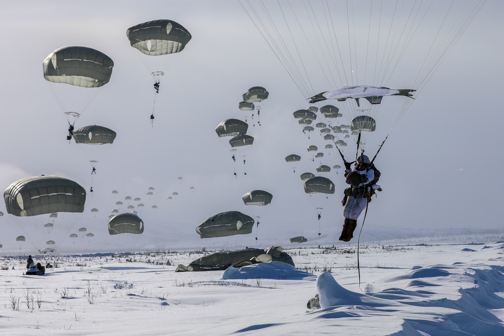 Spartans Conduct Airborne Operation into JPMRC 22-02