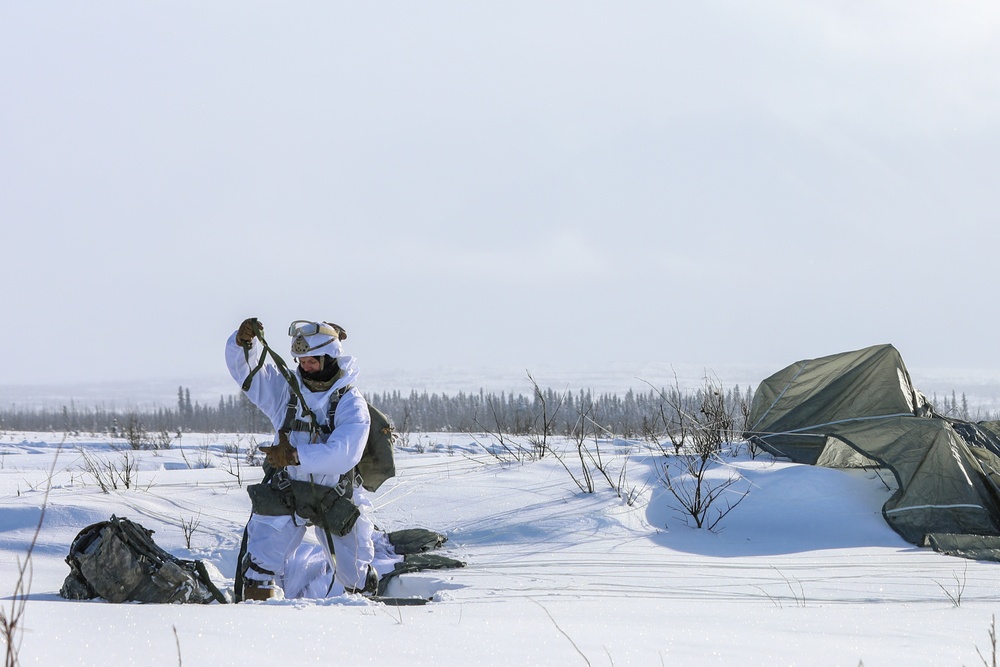 Spartans Conduct Airborne Operation into JPMRC 22-02