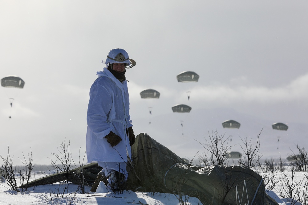 Spartans Conduct Airborne Operation into JPMRC 22-02
