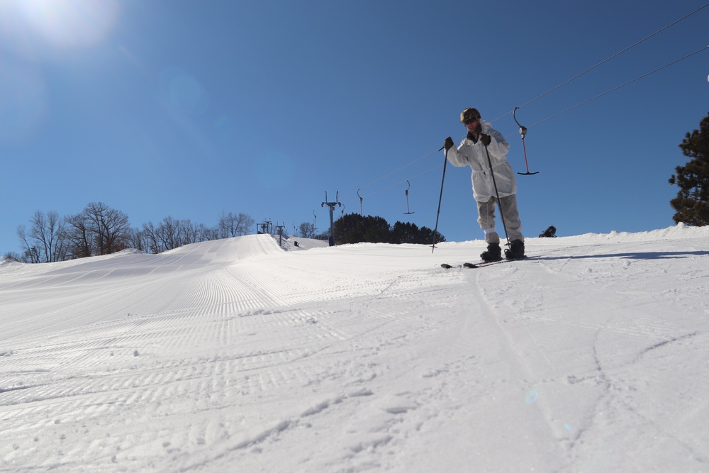 CWOC class 22-05 students complete skiing familiarization during training at Fort McCoy