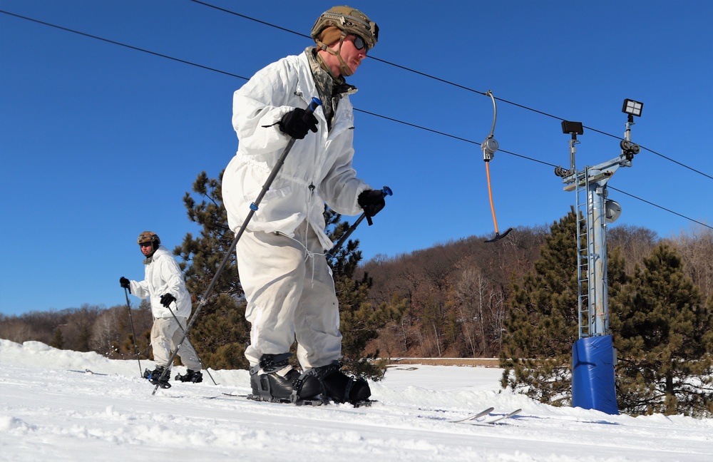 CWOC class 22-05 students complete skiing familiarization during training at Fort McCoy