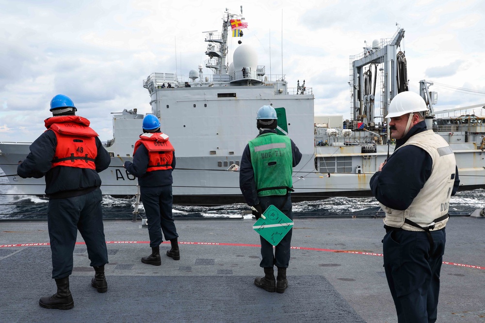 USS Ross conducts underway replenishment with French ship FS Marne