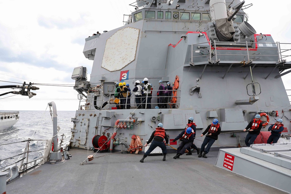 USS Ross conducts underway replenishment with French ship FS Marne