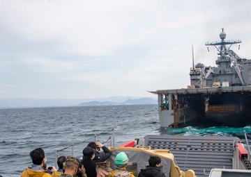 USS Ashland conducts LCU operations during Maritime Defense Exercise