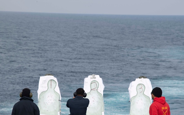 USS Ashland conducts small arms qualification