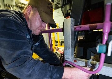 Seventh Fleet Sailors take the lead in LCS maintenance, display teamwork and resilience