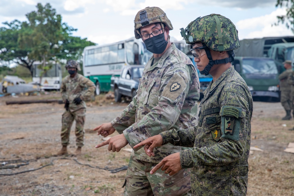 U.S. and Philippine Army Soldiers conduct rolled-over vehicle recovery combined training during Salaknib 2022