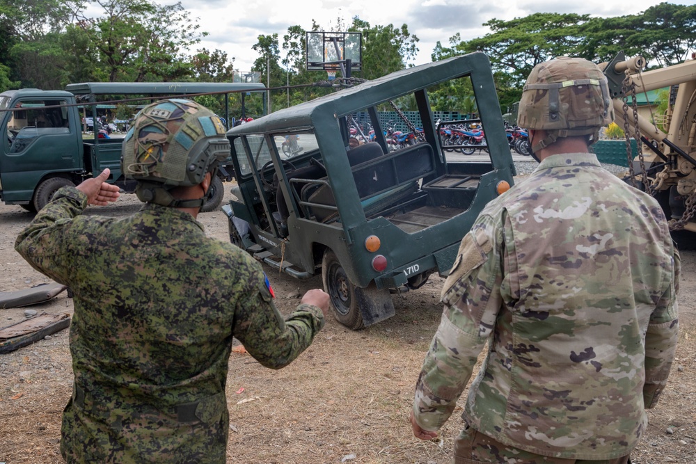 U.S. and Philippine Army Soldiers conduct rolled-over vehicle recovery combined training during Salaknib 2022