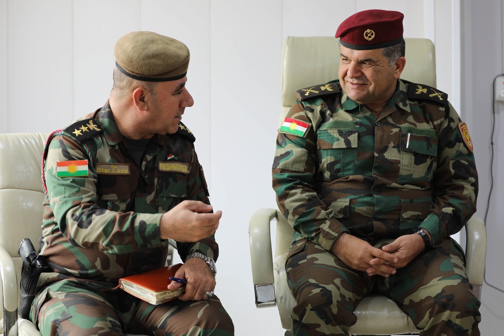 Coalition forces visit Zerevani female Peshmerga security guards