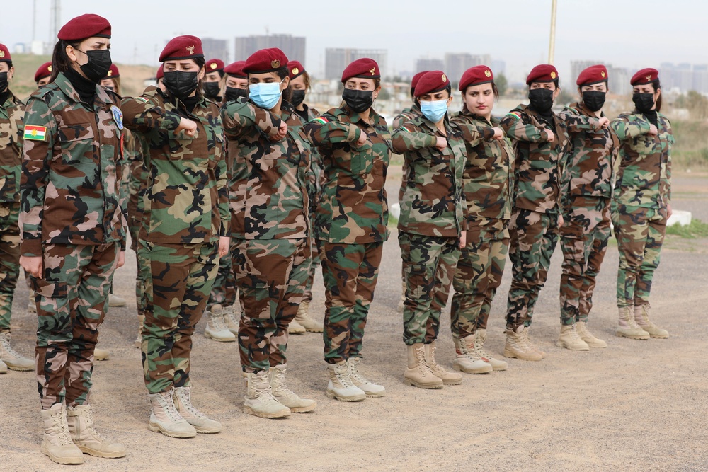 Coalition forces visit Zerevani female Peshmerga security guards