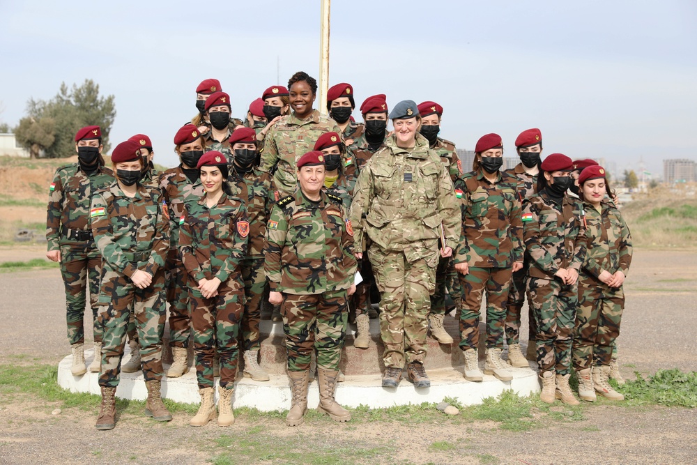 Coalition forces visit Zerevani female Peshmerga security guards