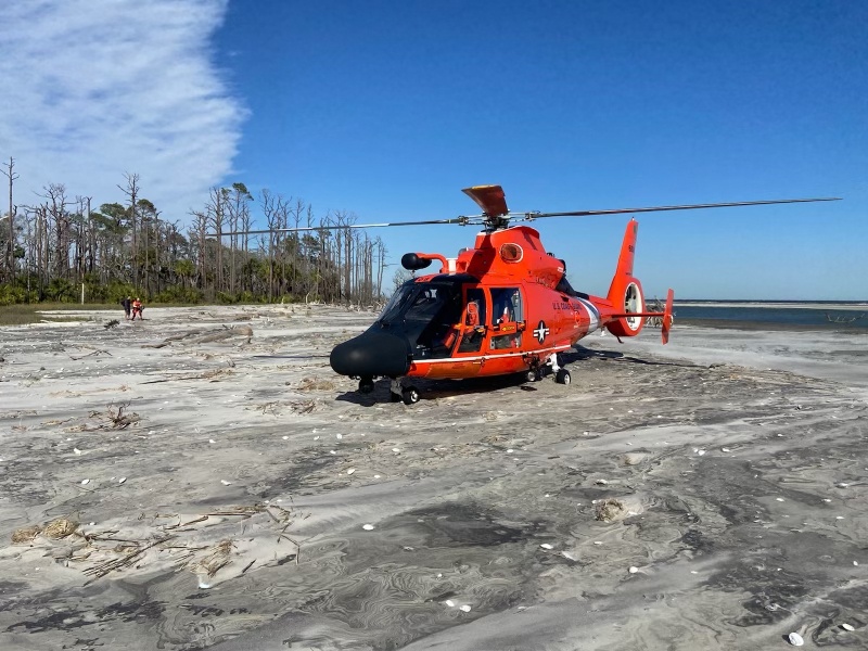 Coast Guard Rescues 4 stranded kayakers on Little Tybee Island