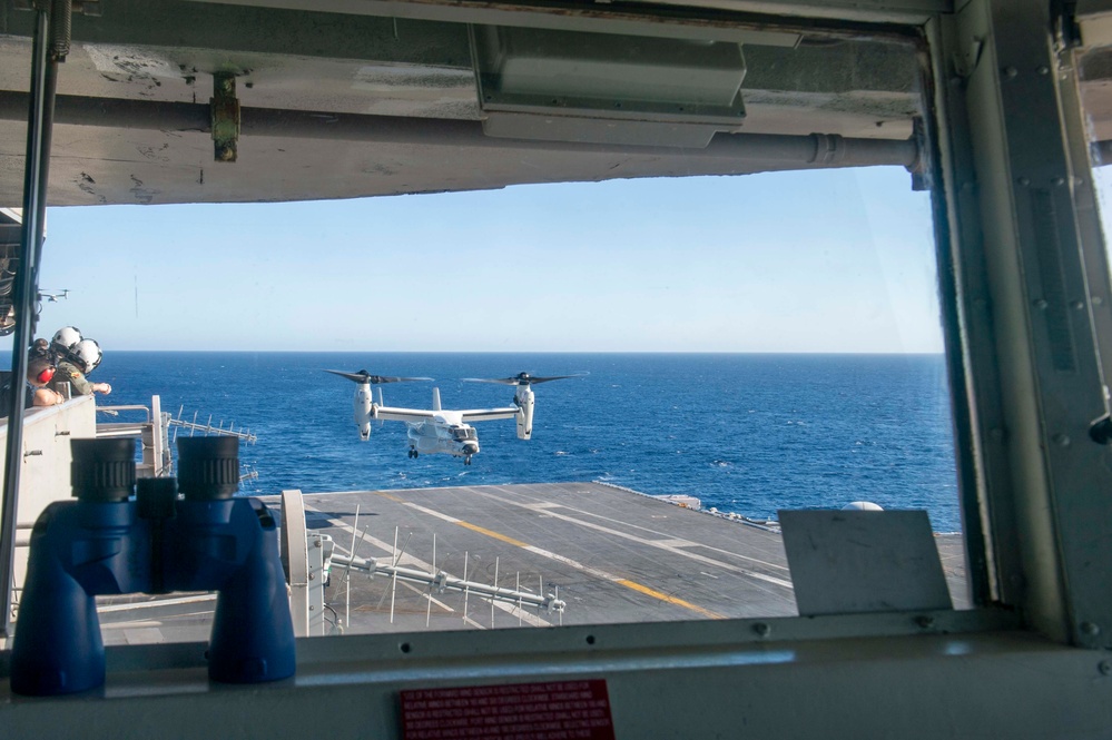 A CVM-22B Osprey Approaches The Flight Deck
