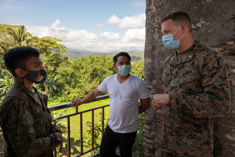 Armed Forces of the Philippines and U.S. Marines visit a local church ahead of Balikatan 22