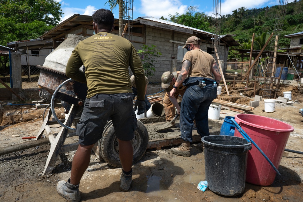 Armed Forces of the Philippines and U.S. Air Force combine construction efforts ahead of Balikatan 22