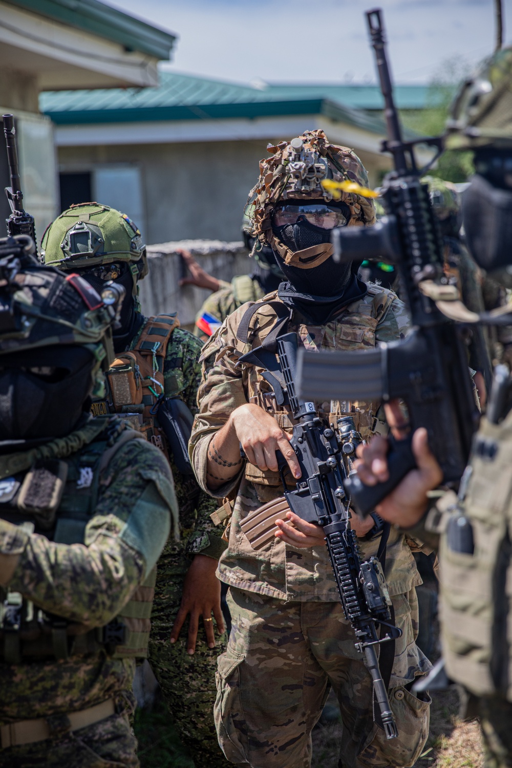 U.S. Army Soldiers execute room clearing drills during Salaknib 2022