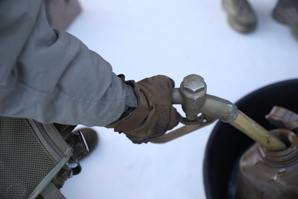 Fueling canisters in the Arctic