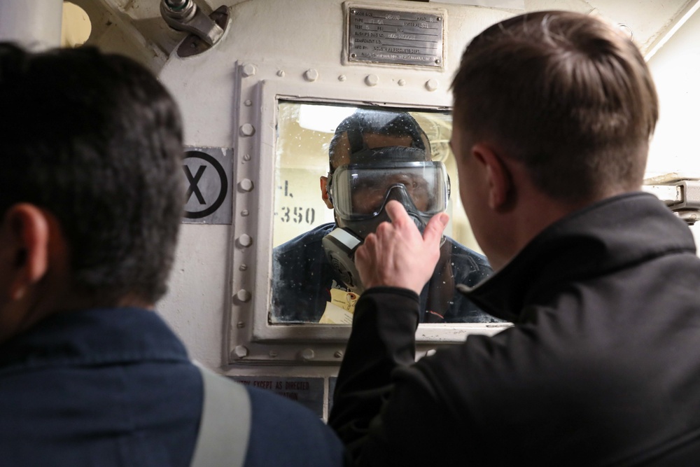 DVIDS - Images - USS Ross Sailors conduct biological hazard drill ...