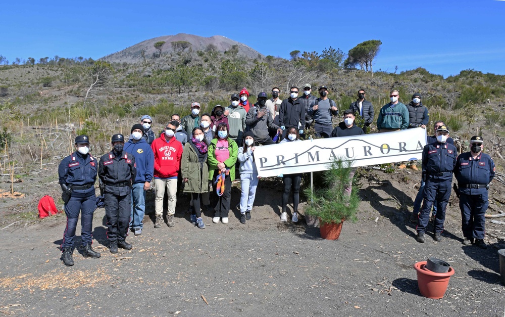 NSA NAPLES COMMUNITY  RELATIONS PROJECT AT VESUVIO NATIONAL PARK