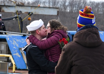 USS Colorado (SSN 788) returns from deployment