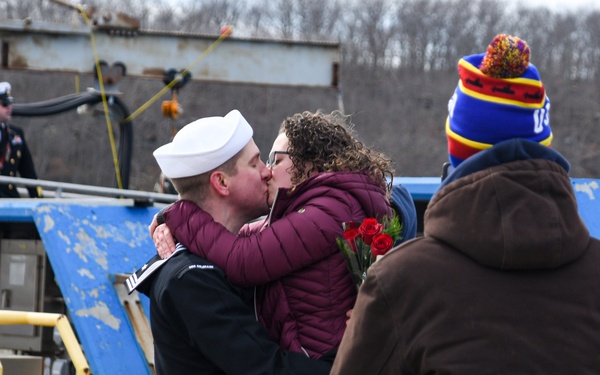 USS Colorado (SSN 788) returns from deployment