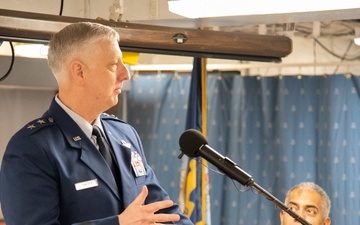 Maj. Gen. Camerer briefs audience at Red Cross event