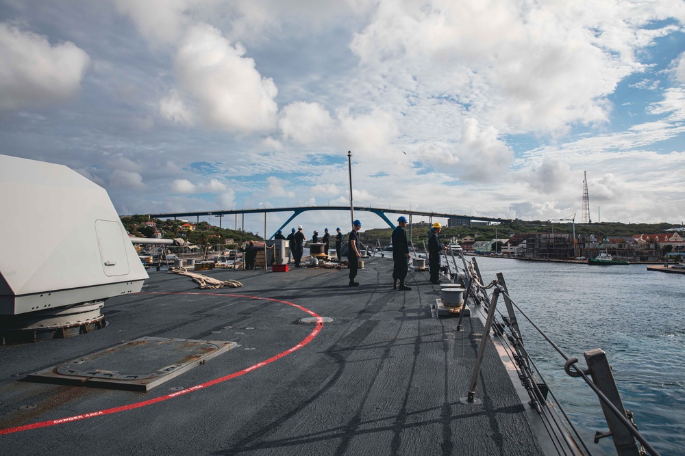 USS Billings Arrives in Willemstad, Curaçao for a Port Visit