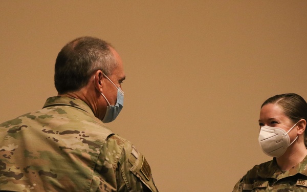 U.S. Air Force Lt. Gen. Kirk Pierce visits the University of Rochester Medical Center