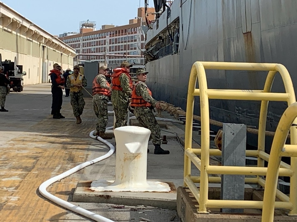 USNS Kanawha Returns to NAVSTA from Fifth Fleet